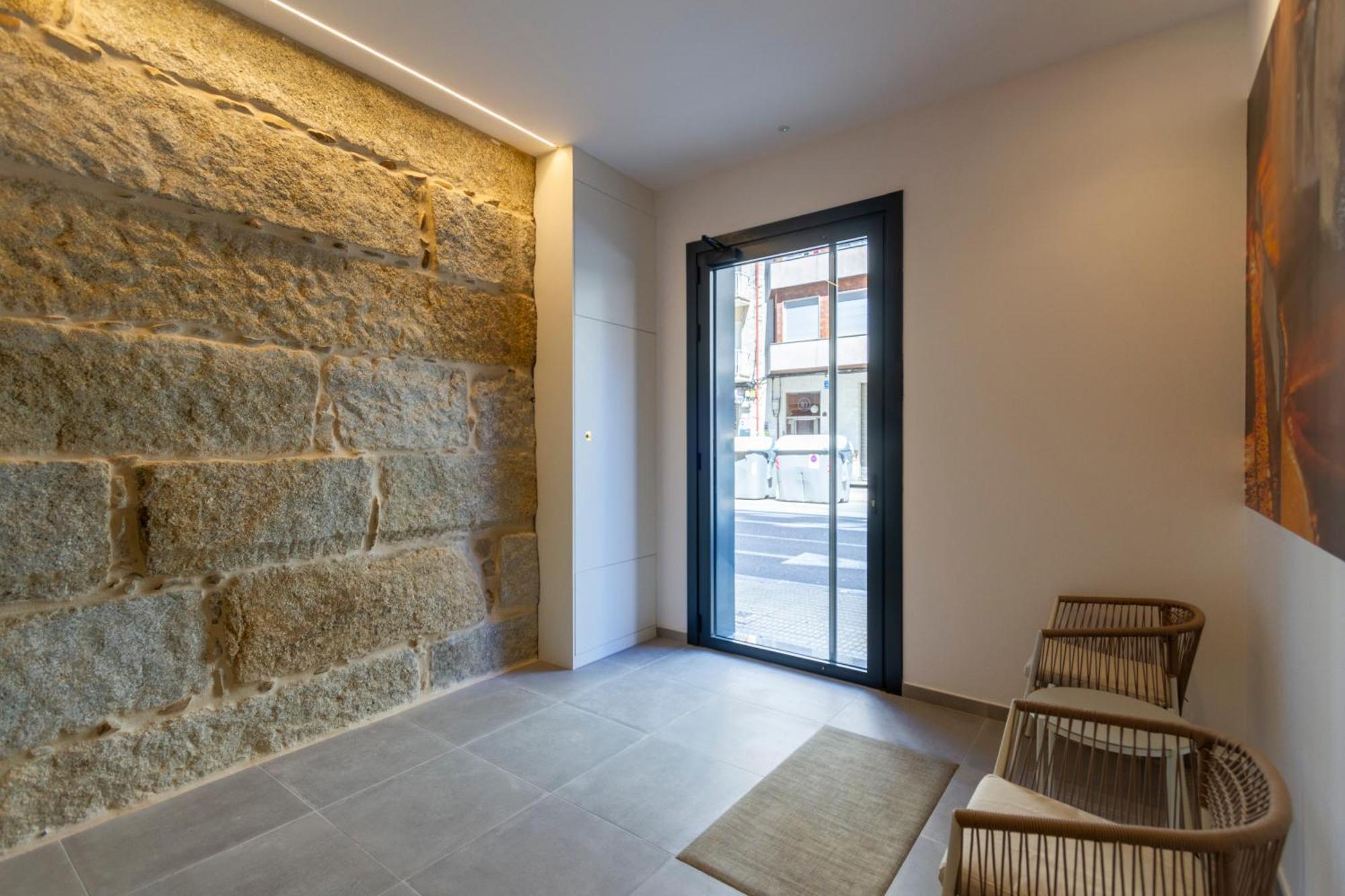 Urbanfive Apartamentos Ourense Centro Exterior foto