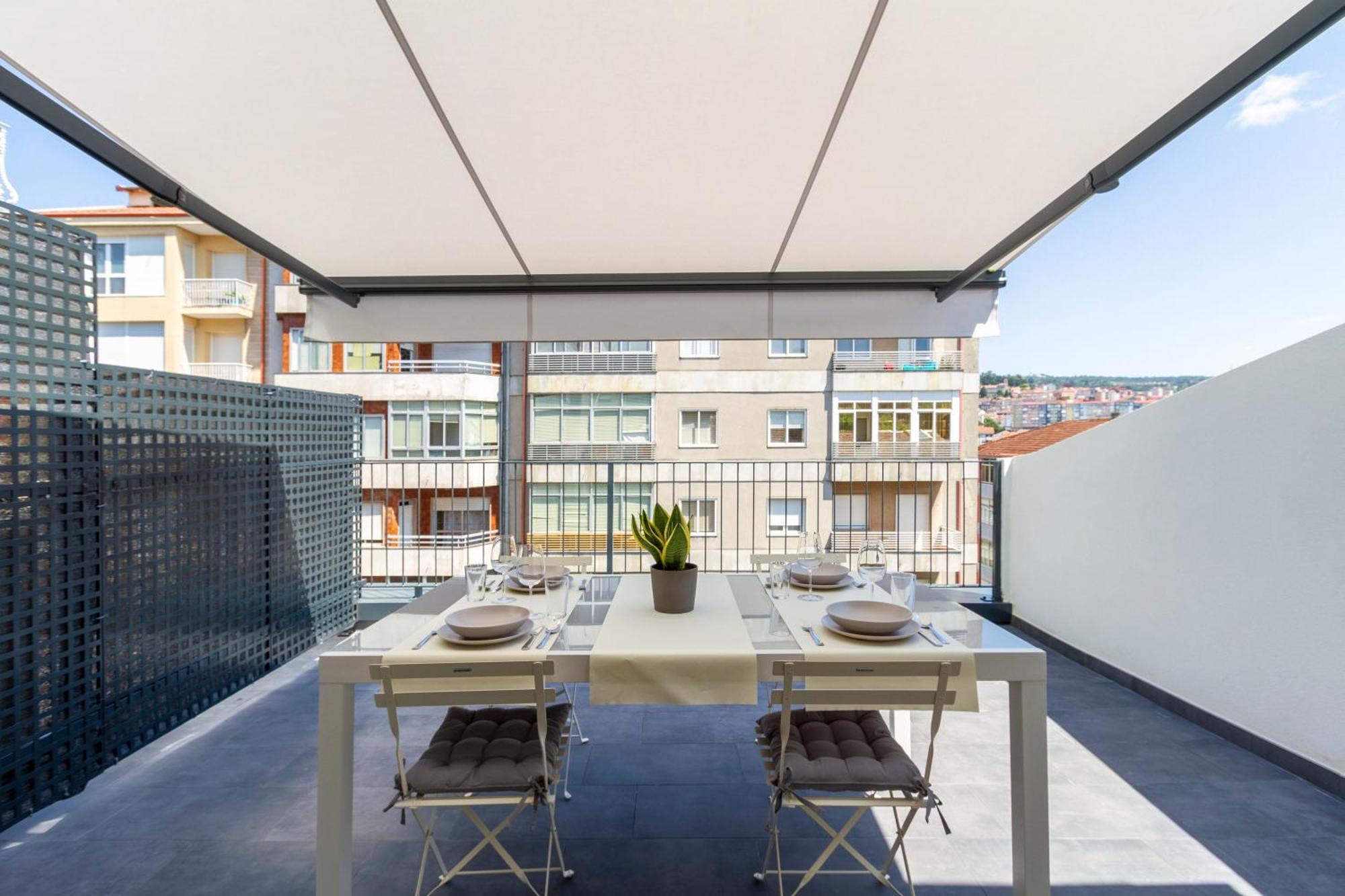 Urbanfive Apartamentos Ourense Centro Exterior foto